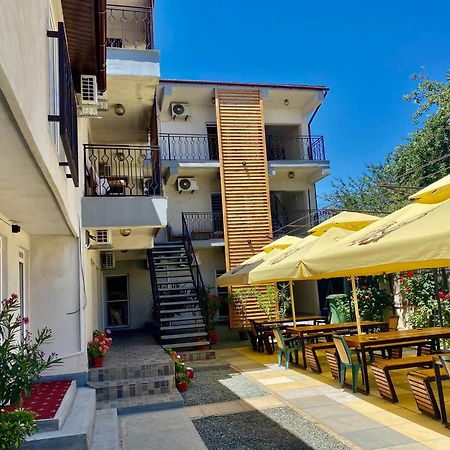 Casa Tudor Костинешти Экстерьер фото