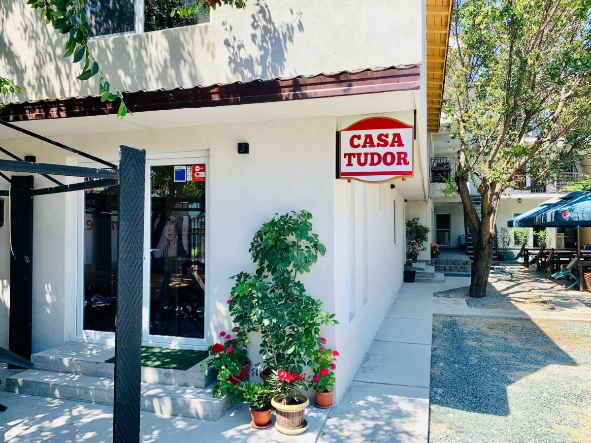 Casa Tudor Костинешти Экстерьер фото